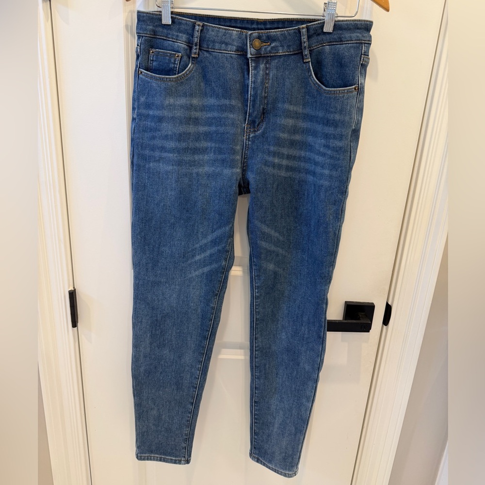 Classic Blue Women's Fleece lined Jeans